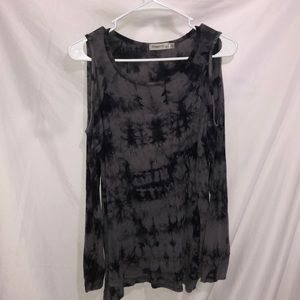 Cold shoulder tie dyed shirt Size L